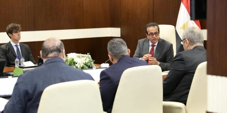 وزير الصحة يتابع تنفيذ المدينتين الطبيتين بالعاصمة الإدارية والعلمين ويشدد على سرعة البدء الفعلي
