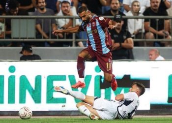 محمد صلاح يبحث عن ريمونتادا أوروبية مع طرابزون سبور أمام فيرينكفاروسي