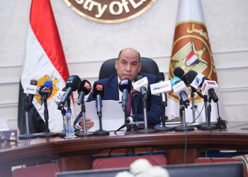 وزير العمل: إطلاق القواعد العامة للائحة تنظيم العمل يدشن مرحلة جديدة لضبط سوق العمل بالقطاع الخاص