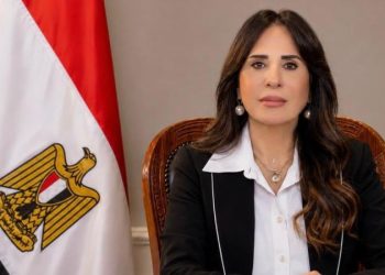 وزيرة الإسكان تتابع مستجدات ملفات العمل والمشروعات بمدينة السويس الجديدة