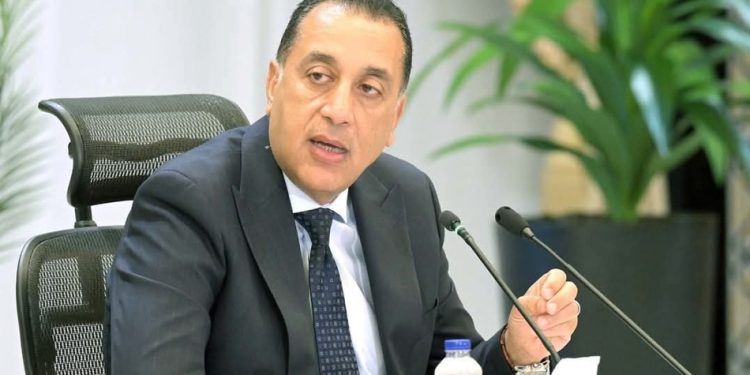 رئيس الوزراء يتابع جهود منظومة الشكاوى الحكومية خلال يوليو الماضي