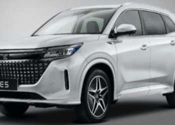 مواصفات دفسك اي 5 اتوماتيك 2027 الجديدة