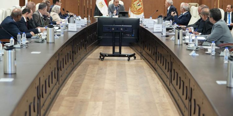 وزير العمل يترأس اجتماع مجلس إدارة صندوق تمويل التدريب والتأهيل التابع للوزارة