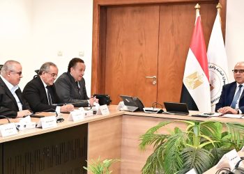 وزير الري ونقيب المهندسين يبحثان تعزيز التعاون المشترك ودعم المهندسين وتطوير الخدمات المقدمة لهم