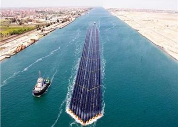 الحكومة توضح حقيقة التصريح المتداول لرئيس الوزراء بشأن خسائر قناة السويس