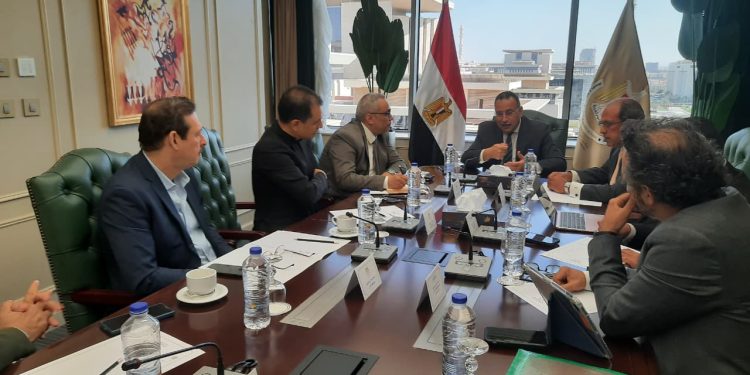 وزيرا التعليم العالي والثقافة يطلقان مشروعًا لتطوير المسرح الجامعي.. ومهرجان قومي سنوي لاكتشاف المواهب