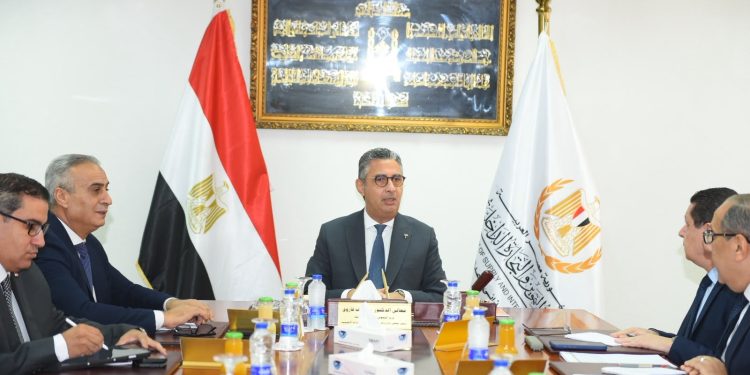 وزير التموين يوجه بتكثيف ضخ السلع الأكثر إقبالًا وسرعة إعادة الإمداد وفق معدلات الطلب