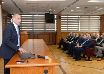 الطيران المدني تستعرض إجراءات جديدة لتطوير منظومة التدريب والاعتماد ودعم شركات الطيران