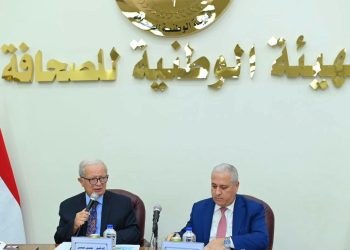 نائب رئيس الوزراء: الحكومة تولي اهتمامًا كبيرًا بالمؤسسات الصحفية القومية وتعزيز استدامتها