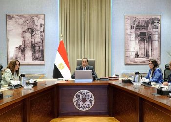 رئيس الوزراء يتابع تنفيذ تكليفات الرئيس بـ “تخضير القاهرة”