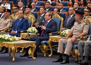 الرئيس السيسي: الهدف من الأكاديمية العسكرية إيجاد كيان جديد يطبق معايير صادقة لا تجامل ولا تحابي أحدا