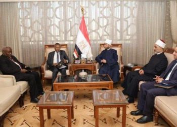 وزير الأوقاف يستقبل سفير السودان بالقاهرة لبحث تعزيز التعاون المشترك