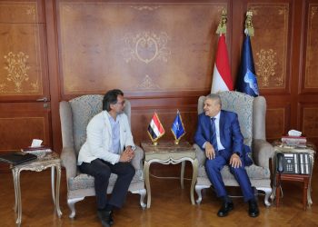 أسامة ربيع يلتقي الرئيس التنفيذي لمؤسسة لويدز ليست انتليجينس لتعزيز التعاون والتنسيق المشترك