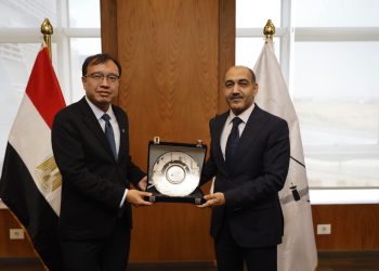 الرئيس التنفيذي لوكالة الفضاء المصرية يستقبل وفدًا من هيئة الأرصاد الجوية الصينية لبحث سبل التعاون المشترك