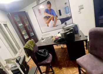 الصحة تغلق عيادات «الصاوي» غير المرخصة بعين شمس وتضبط منتحل صفة طبيب
