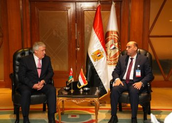 وزير العمل يبحث مع نظيره الأردني أوضاع العمالة المصرية في المملكة وتعزيز التعاون المشترك