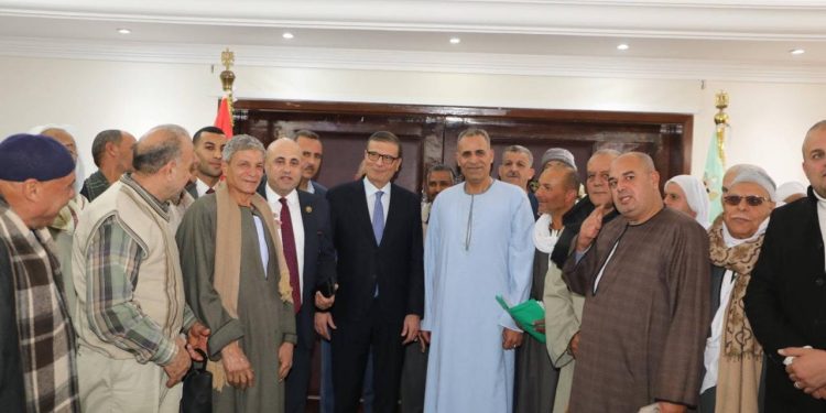 وزير الزراعة يهنئ فلاحي مصر بعيدهم الـ74: المزارع المصري خط الدفاع الأول عن الأمن الغذائي