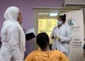 وزارة الصحة تنفذ قافلة طبية متخصصة في صحة الفم والأسنان لرعاية المسنين بالمقطم