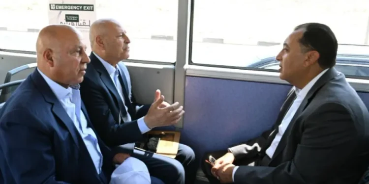 رئيس الوزراء يتفقد المرحلة الثانية من الأتوبيس الترددي (BRT)