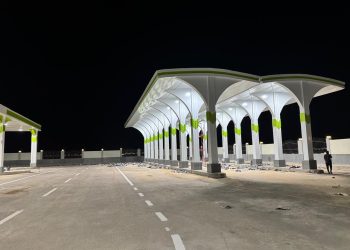 وزيرة الإسكان تتابع موقف تنفيذ عدد من المشروعات والخدمات بمدينة العلمين الجديدة