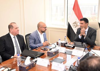وزير الصناعة يبحث مع «بيتي مصر» ضخ استثمارات جديدة بـ6 مليارات جنيه والتوسع في السوق المصري