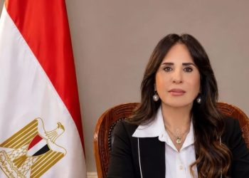 وزيرة الإسكان تتابع حملات ضبط المخالفات ورفع الإشغالات في المدن الجديدة