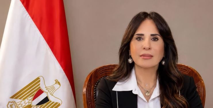 وزيرة الإسكان تتابع حملات ضبط المخالفات ورفع الإشغالات في المدن الجديدة