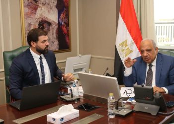 وزير الكهرباء يبحث مع «هيكا داتا» وتحالف أمريكي متطلبات الطاقة لمشروع مراكز البيانات في مصر