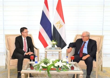 نائب رئيس الوزراء يستقبل النائب الثاني لرئيس مجلس النواب التايلاندي لبحث تعزيز التعاون بين البلدين