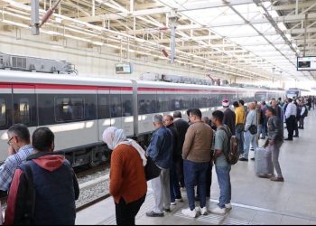 مواعيد تشغيل الخطوط الثلاثة لمترو  الأنفاق والقطار الكهربائي الخفيف LRT ومونوريل شرق النيل