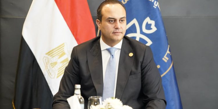 هيئة الرعاية الصحية يعتمد الهيكل الجديد للفروع والمجمعات الطبية والمستشفيات بمحافظات التأمين الصحي الشامل