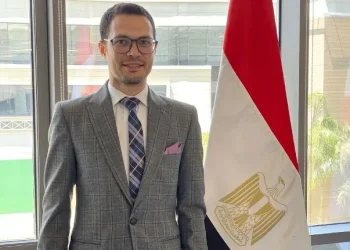 قيادي شاب يجمع بين الخبرة التنفيذية والتأهيل الأكاديمي.. من «إدارة المرافق» إلى قيادة «المشروعات»