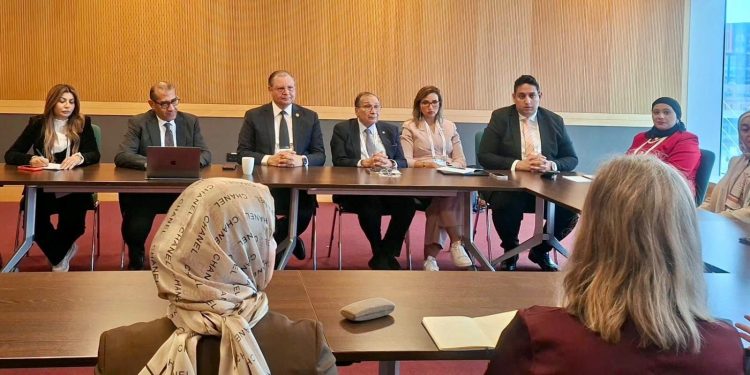 رئيس «الاعتماد والرقابة الصحية» يبحث مع رئيس «ISQua» تعزيز التعاون الدولي في جودة الرعاية الصحية