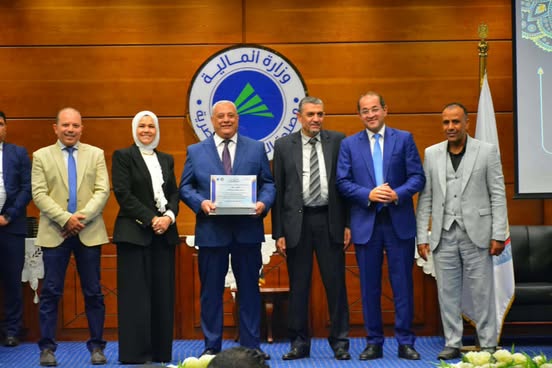 وزير المالية: «فخور جدًا بحل مشاكل الممولين.. وأرى بداية عمل جماعي يدفع مسار التحول لثقافة خدمة العملاء»