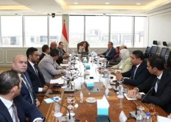 وزيرة الإسكان تبحث تعظيم الاستفادة من الأصول العقارية لهيئة المجتمعات العمرانية الجديدة