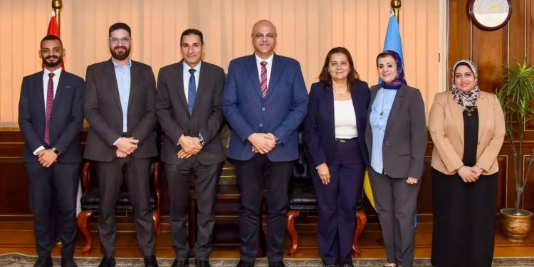 الجهاز القومي لتنظيم الاتصالات يطلق حملة توعوية موسعة بمحافظة الإسكندرية للتعريف بخدمتيّ “اطمّن” و”اطمّن على الآخر” وخدمات الإنترنت الآمن للأطفال