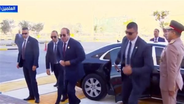 الرئيس السيسى يصل مقر انعقاد منتدى “العلمين أفريقيا للأعمال”