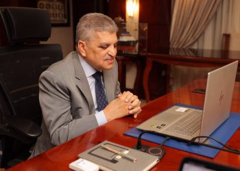 الفريق أسامة ربيع: “عبور 276 رحلة تابعة لمجموعة ميرسك بإجمالي حمولات صافية قدرها 23.3 مليون طن خلال ال 9 أشهر الماضية”