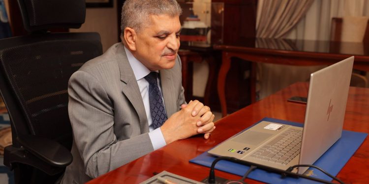 الفريق أسامة ربيع: “عبور 276 رحلة تابعة لمجموعة ميرسك بإجمالي حمولات صافية قدرها 23.3 مليون طن خلال ال 9 أشهر الماضية”