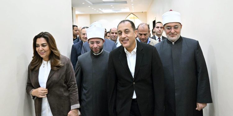 رئيس الوزراء يفتتح فرع دار الإفتاء المصرية بالمحافظة