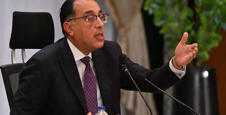 رفع الحد الأدنى للأجور إلى 15 ألف جنيه بحلول 2030