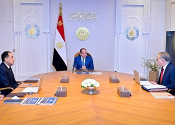 تفاصيل اجتماع الرئيس السيسى لمناقشة خطط التوسع الصناعى وتعميق التصنيع المحلى