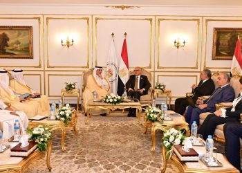 سويلم ووزير البيئة والمياه والزراعة السعودي يبحثان تعزيز التعاون المشترك لتحقيق الإدارة المستدامة للموارد المائية