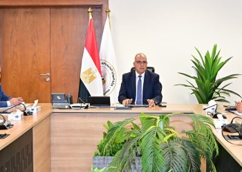 سويلم يوجه بالتوسع في التوأمة الرقمية للترع وتعزيز الإدارة الذكية لتوزيع المياه