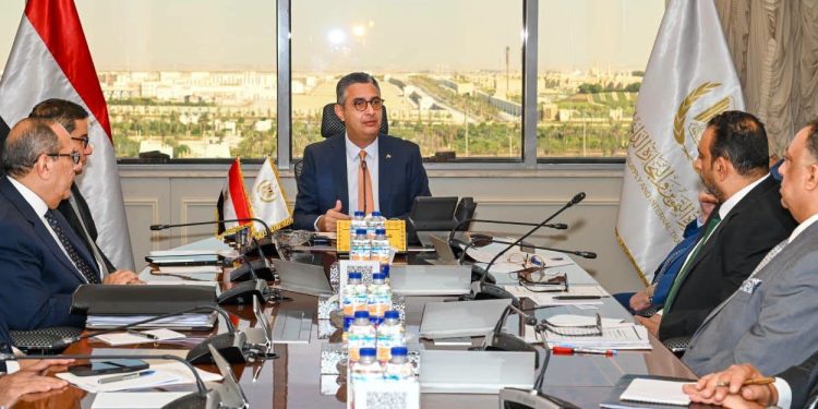 وزير التموين: متابعة مستمرة لتوافر الدقيق الحر وانتظام منظومة إنتاج الخبز الحر والفينو