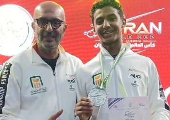 وزير الشباب والرياضة يهنئ أحمد القاضي بفضية كأس العالم للسلاح للشباب