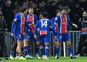 صدام نارى بين باريس سان جيرمان وليون فى الدورى الفرنسى