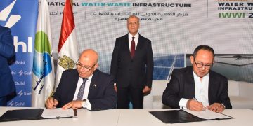نائب وزيرة الإسكان يشهد توقيع بروتوكول تعاون لتوطين صناعة كيماويات تنقية مياه الشرب