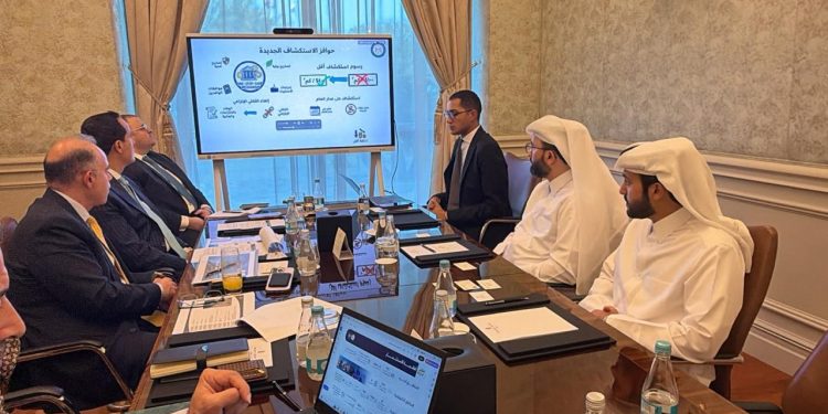 وزير الاستثمار يبحث مع شركات «أعمال القابضة» و«قطر للتعدين» و«الصناعات التحويلية» القطرية فرص الاستثمار في مصر