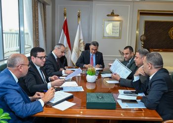 وزير التموين يلتقي بعدد من السادة أعضاء مجلسي النواب والشيوخ